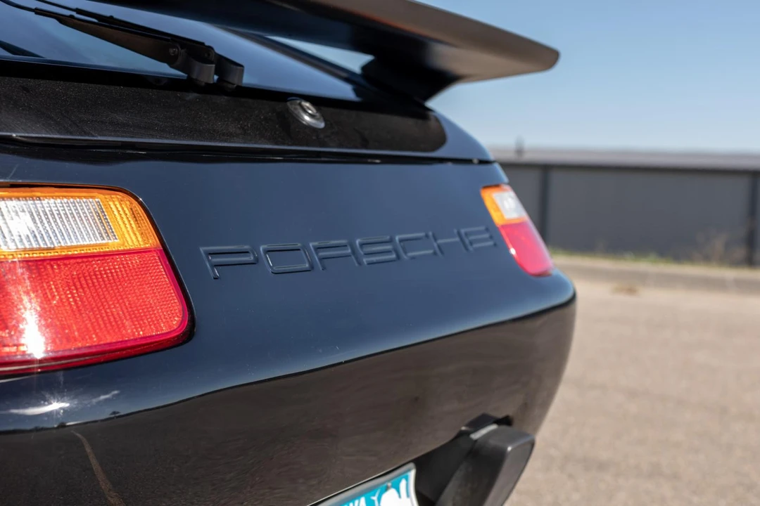 1990 Porsche 928 S4 - Image 25 of 31