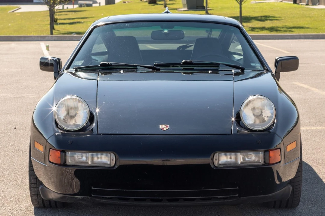 1990 Porsche 928 S4 - Image 6 of 31