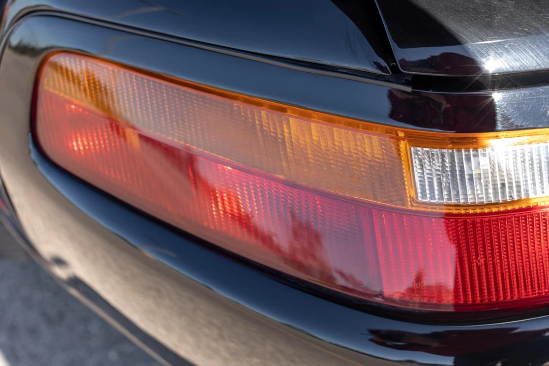 1990 Porsche 928 S4 - Image 21 of 31