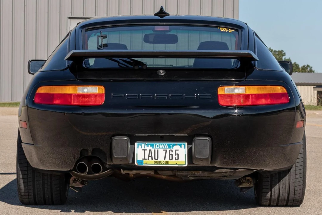 1990 Porsche 928 S4 - Image 5 of 31