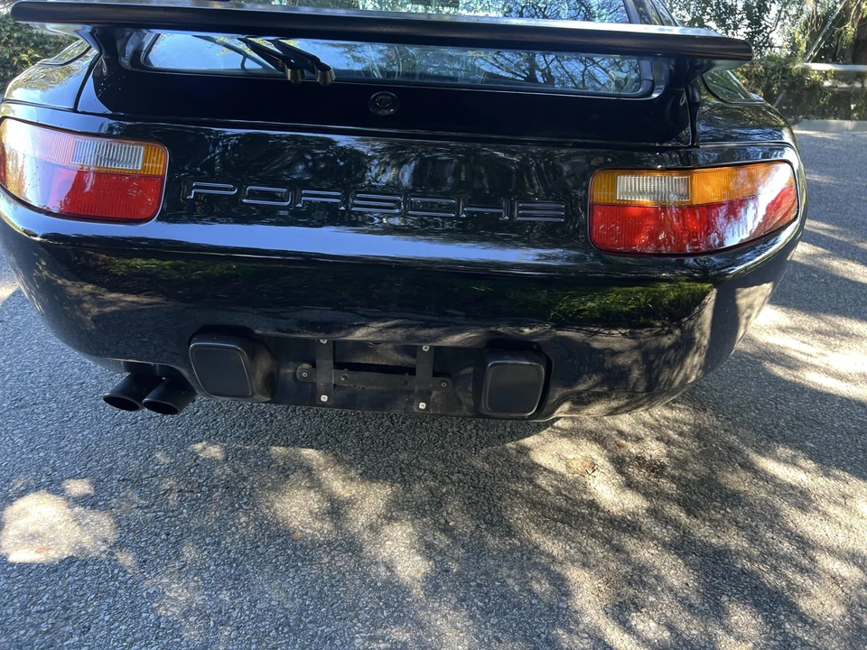 1990 Porsche 928 S4 - Image 18 of 31