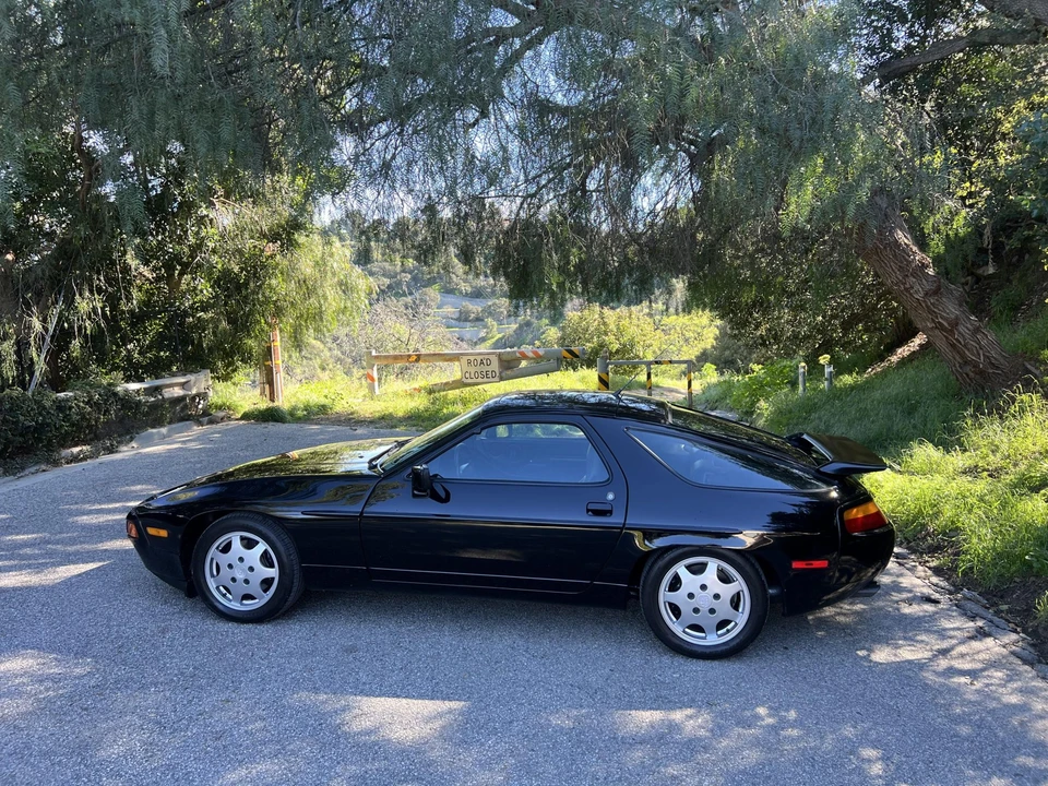 1990 Porsche 928 S4 - Image 5 of 31