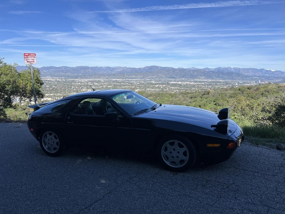 1990 Porsche 928 S4 - Image 10 of 31