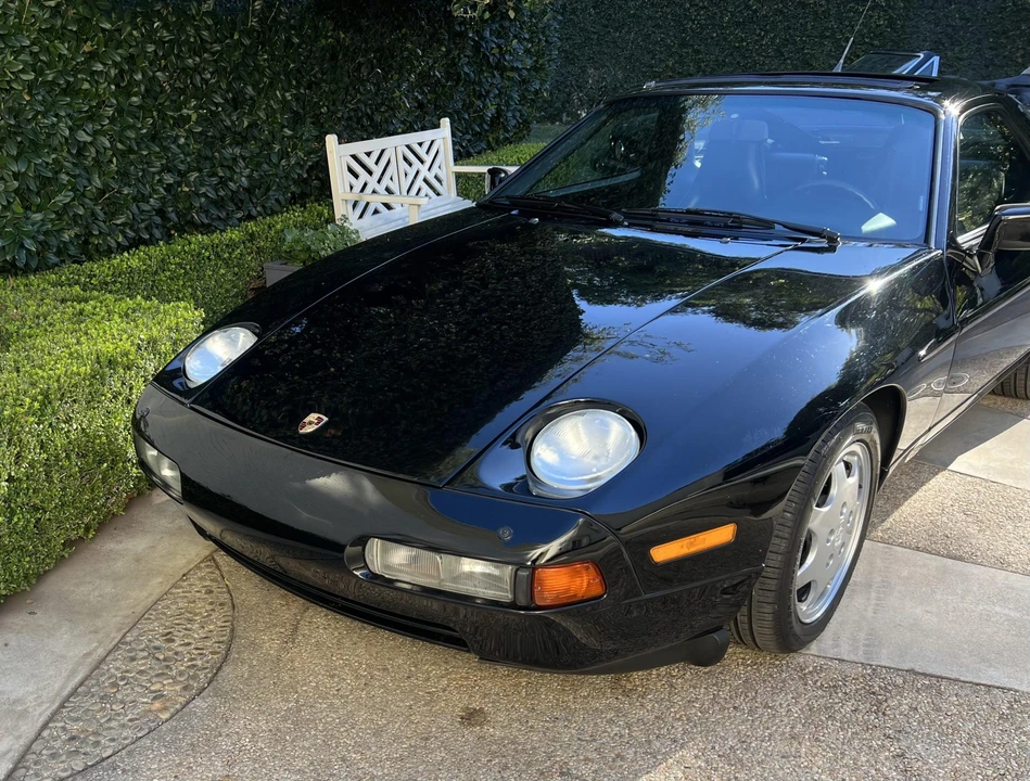 1990 Porsche 928 S4 - Image 14 of 31