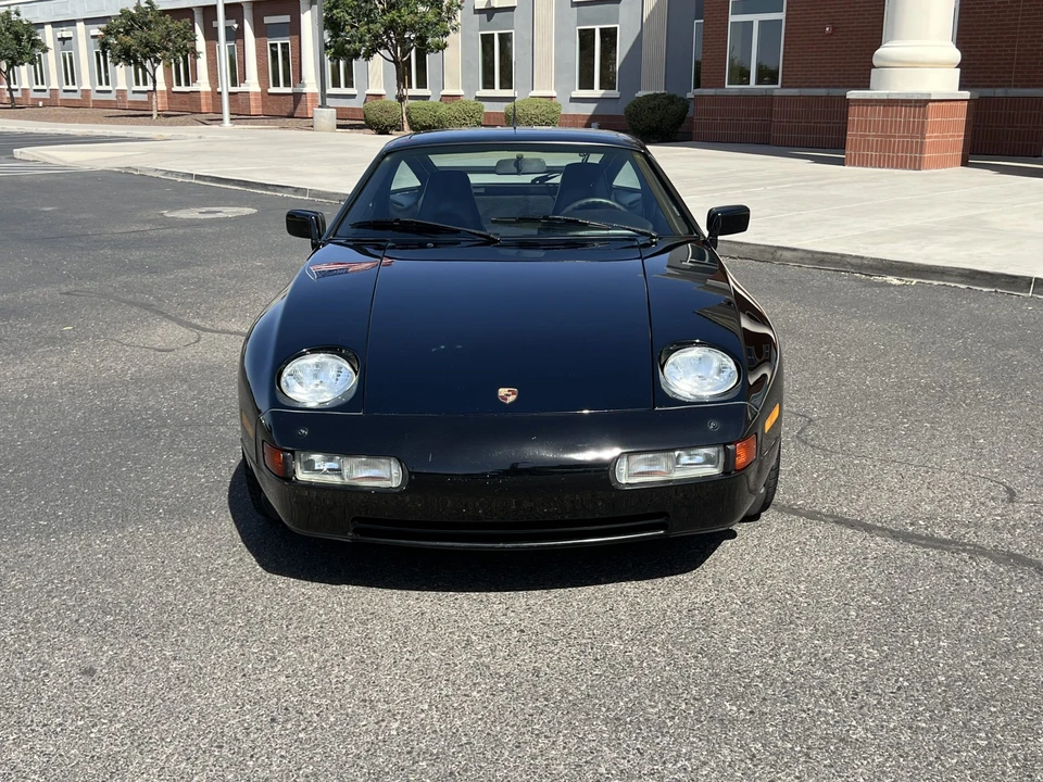 1990 Porsche 928 S4 - Image 9 of 31
