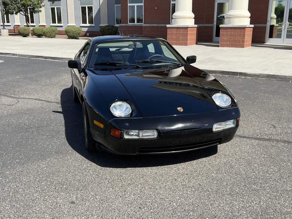 1990 Porsche 928 S4 - Image 13 of 31