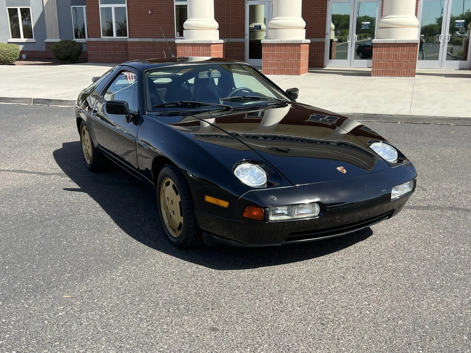 1990 Porsche 928 S4 - Image 14 of 31