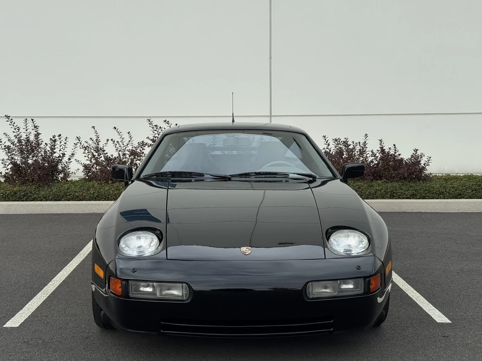 1990 Porsche 928 S4 - Image 7 of 31