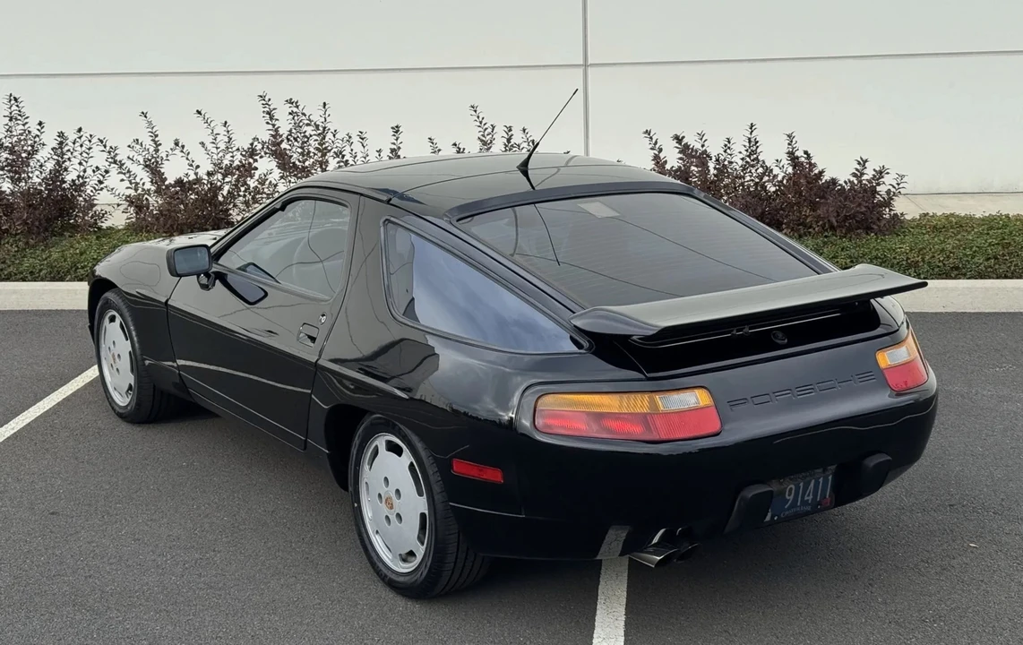 1990 Porsche 928 S4 - Image 6 of 6