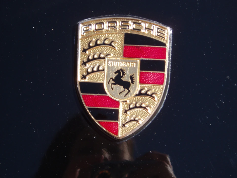 1990 Porsche 928 S4 - Image 30 of 31