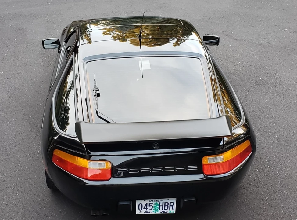 1990 Porsche 928 S4 - Image 19 of 31