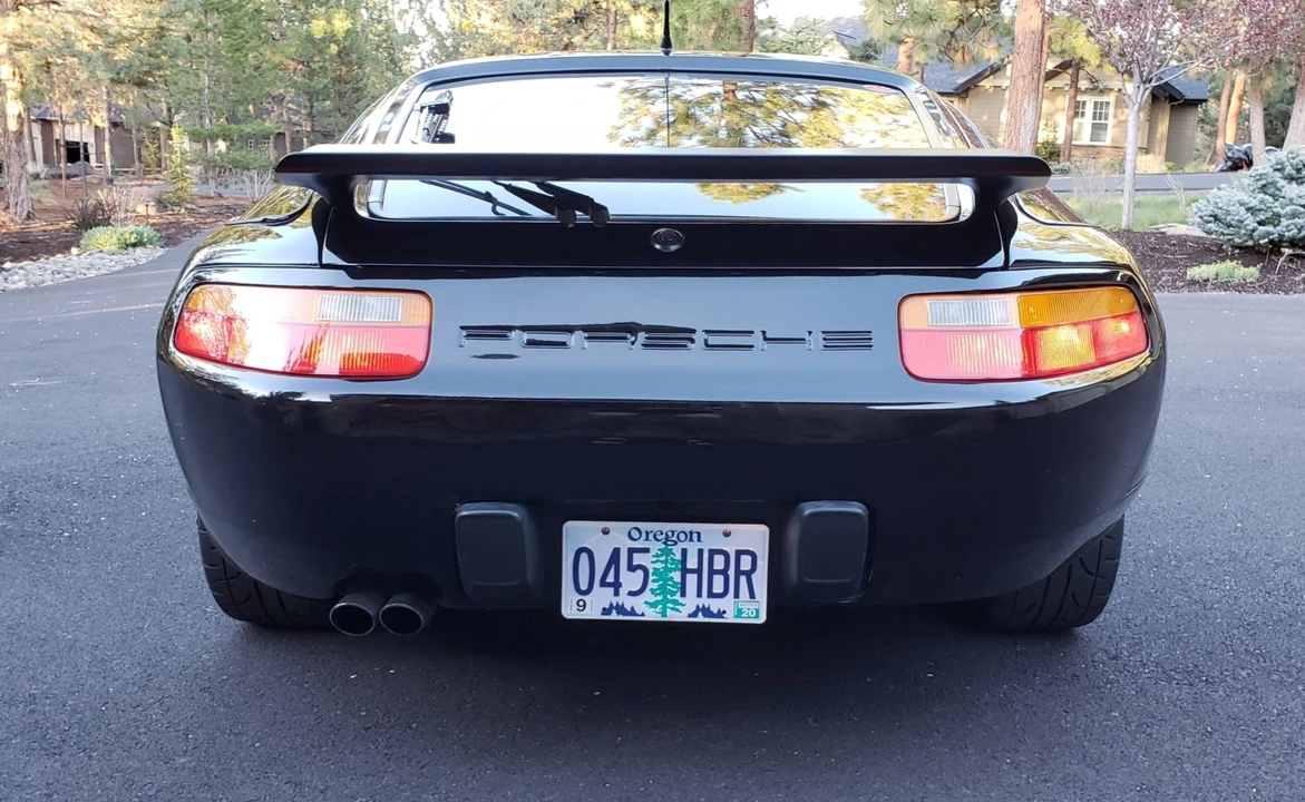 1990 Porsche 928 S4 - Image 16 of 31