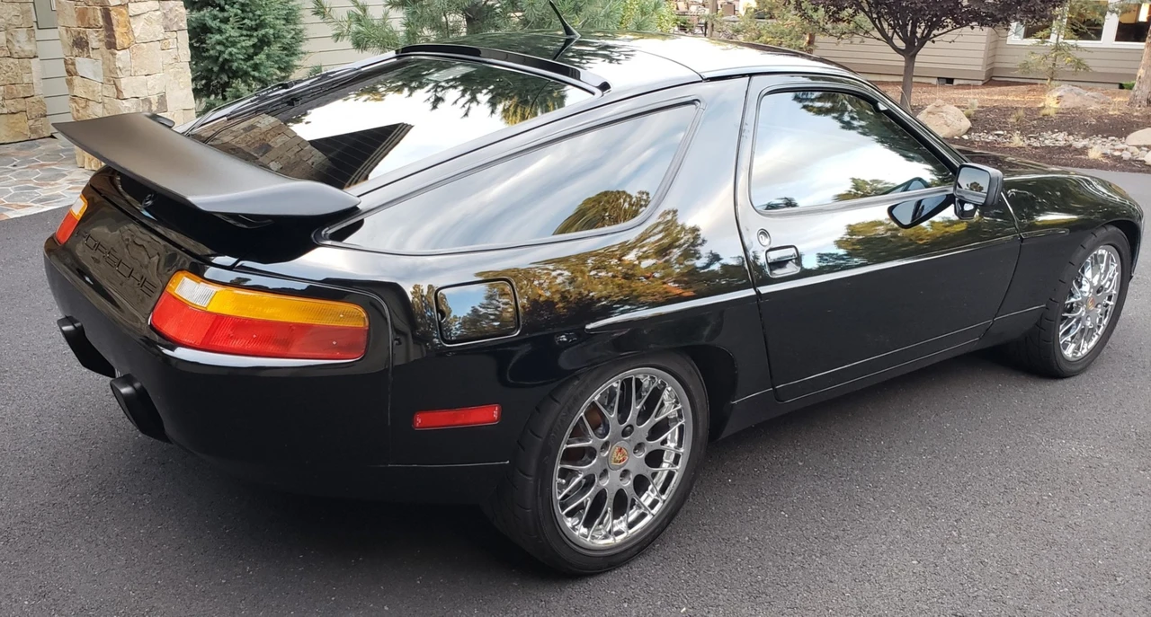 1990 Porsche 928 S4 - Image 14 of 31