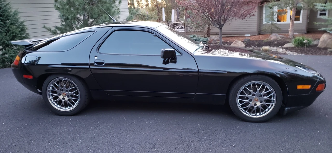 1990 Porsche 928 S4 - Image 10 of 31