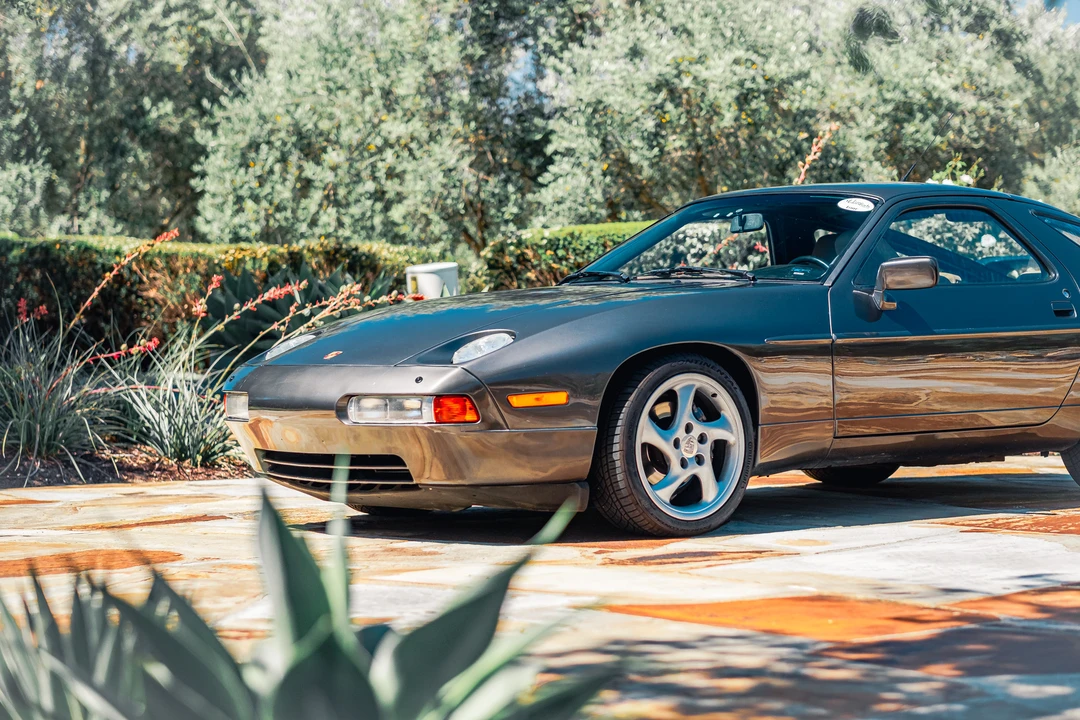 1990 Porsche 928 S4 - Image 8 of 31