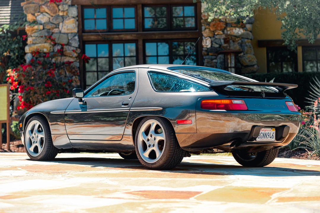 1990 Porsche 928 S4 - Image 10 of 31