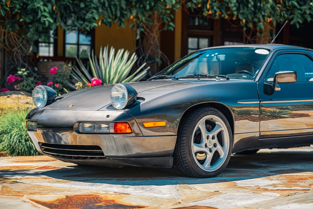 1990 Porsche 928 S4 - Image 17 of 31