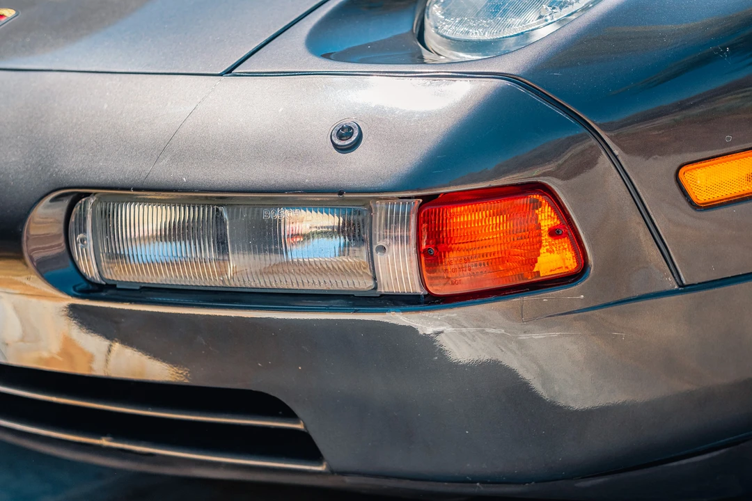 1990 Porsche 928 S4 - Image 24 of 31