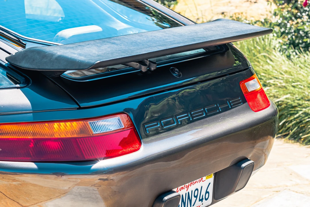 1990 Porsche 928 S4 - Image 23 of 31