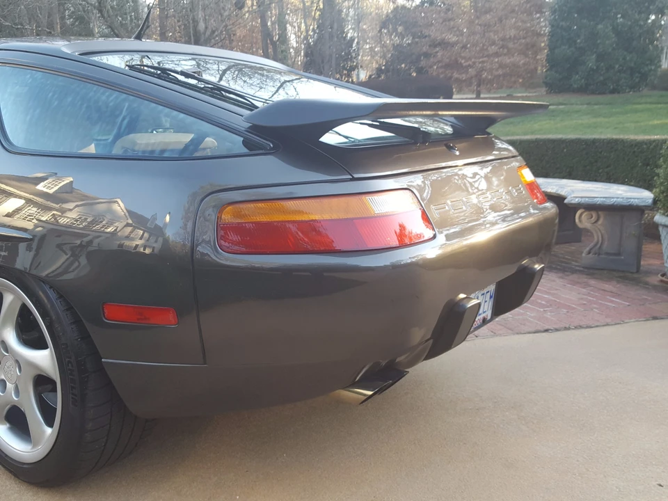 1990 Porsche 928 S4 - Image 11 of 31