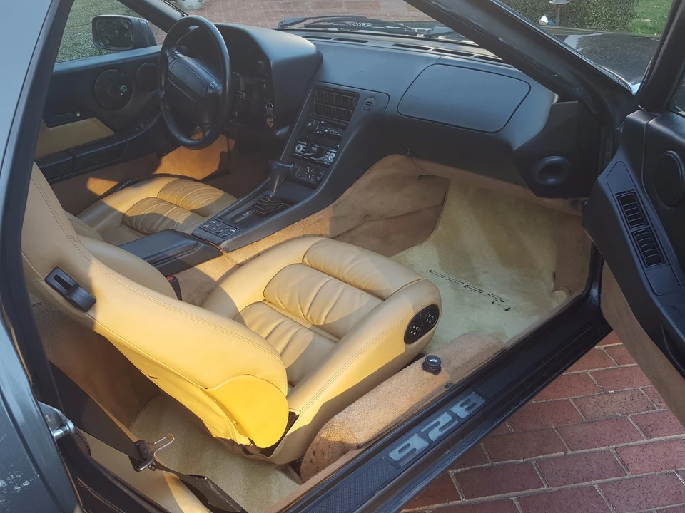 1990 Porsche 928 S4 - Image 27 of 31