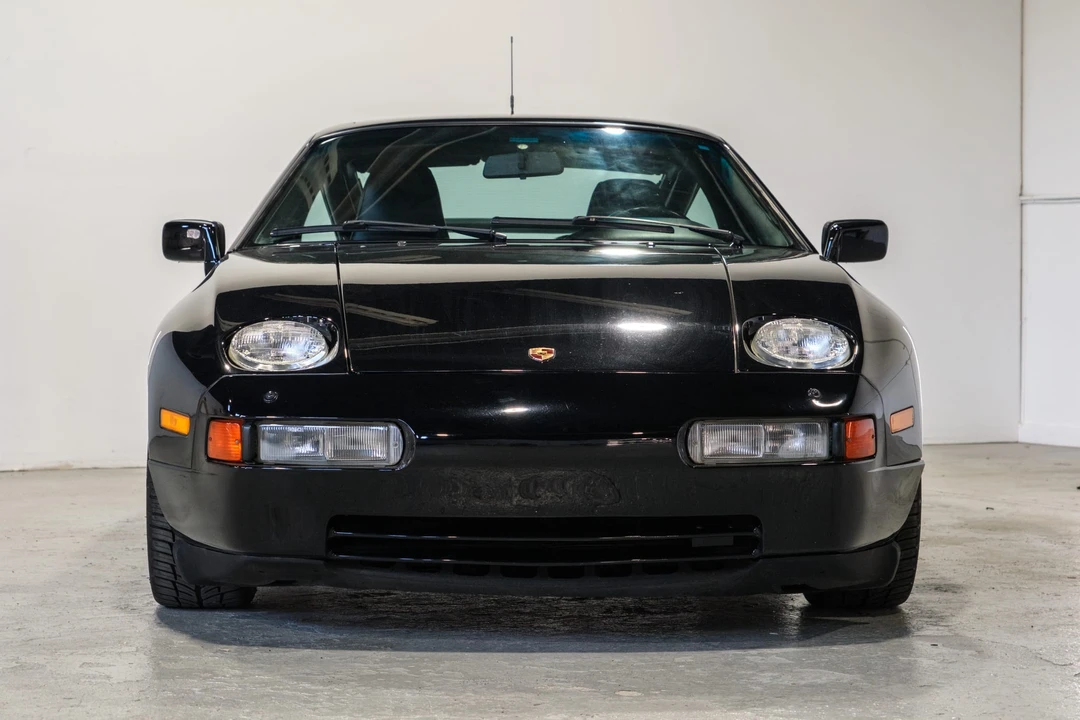1990 Porsche 928 S4 - Image 18 of 31