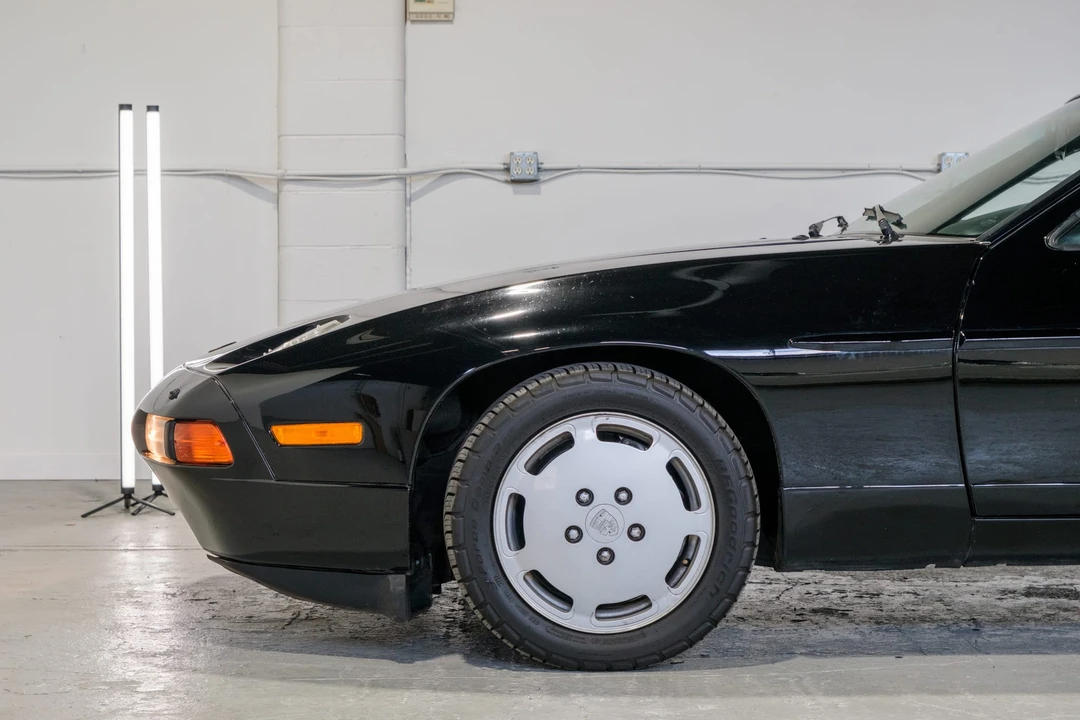1990 Porsche 928 S4 - Image 19 of 31