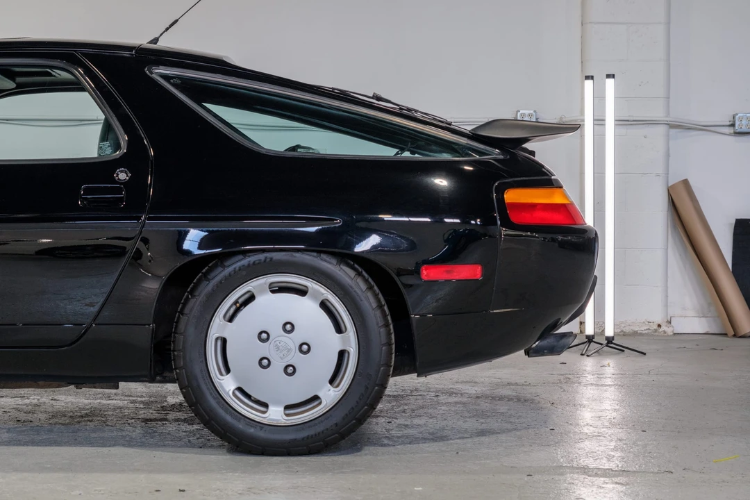 1990 Porsche 928 S4 - Image 21 of 31