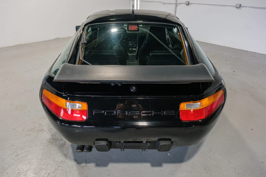 1990 Porsche 928 S4 - Image 10 of 31
