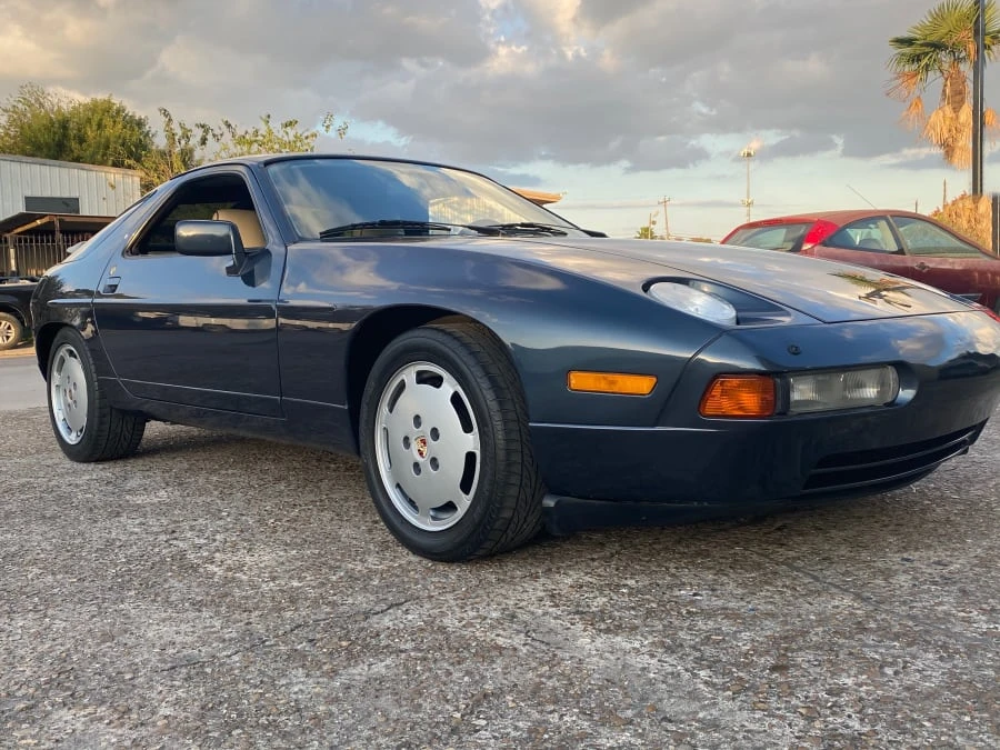 1990 Porsche 928 S4 - Image 11 of 16