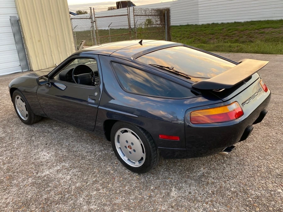 1990 Porsche 928 S4 - Image 14 of 16