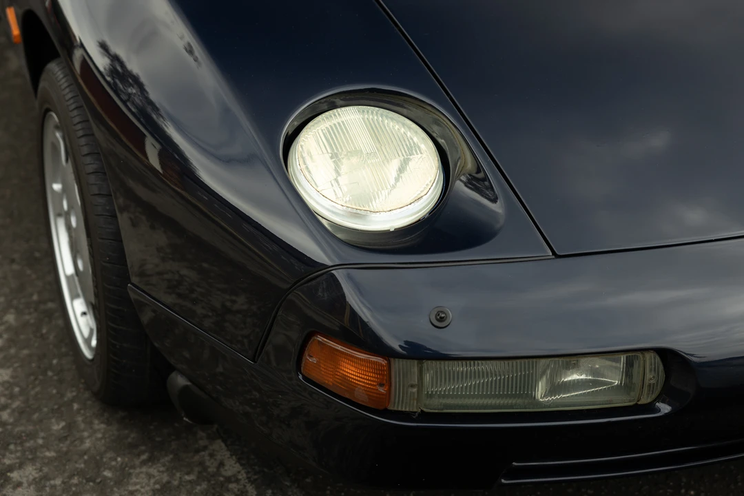 1990 Porsche 928 S4 - Image 12 of 31