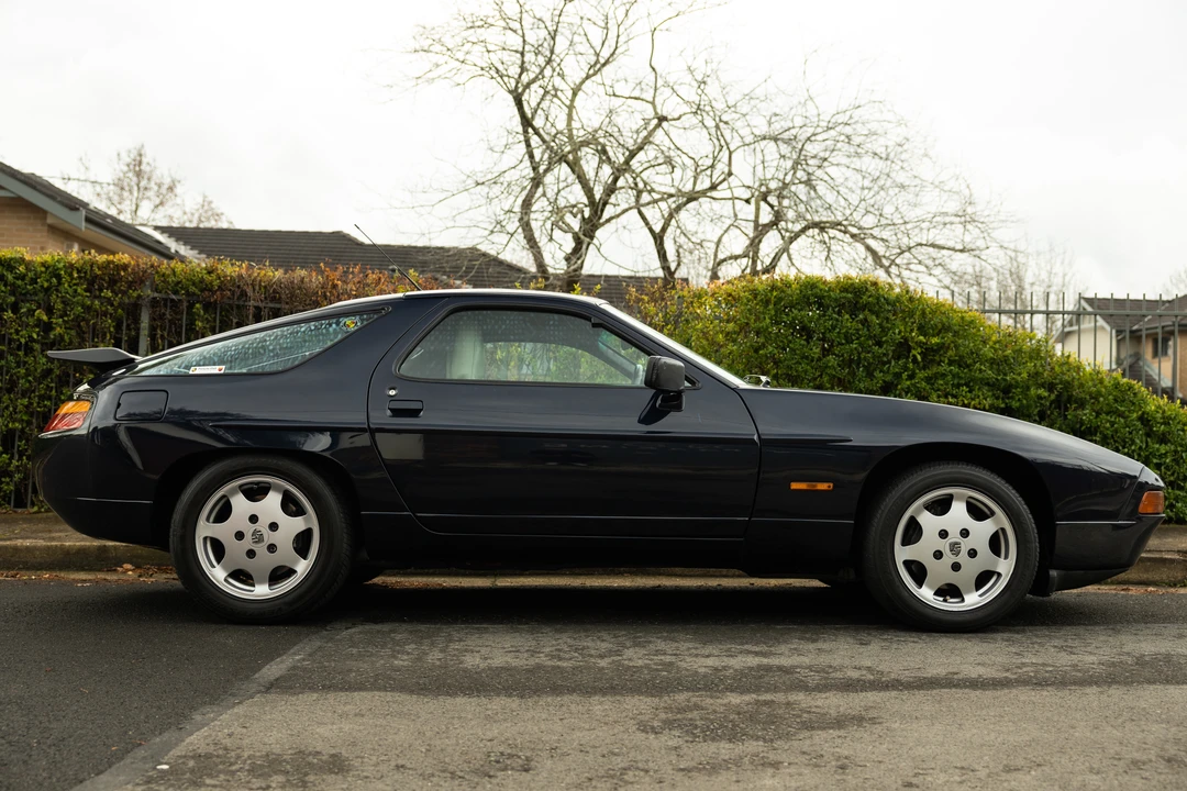 1990 Porsche 928 S4 - Image 4 of 31