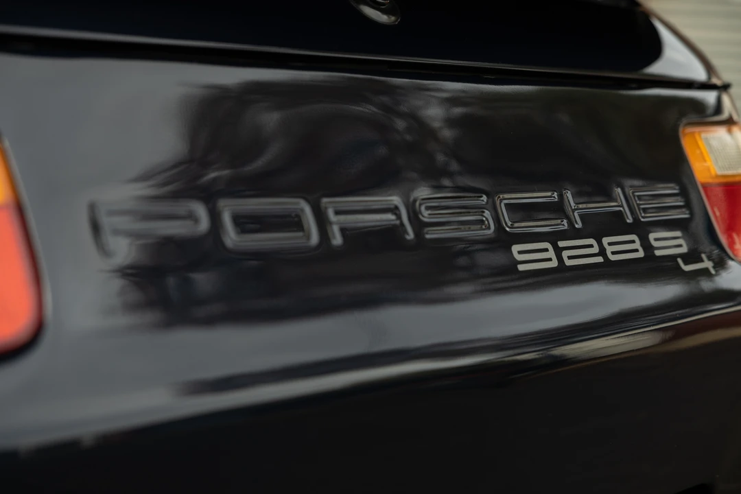 1990 Porsche 928 S4 - Image 29 of 31