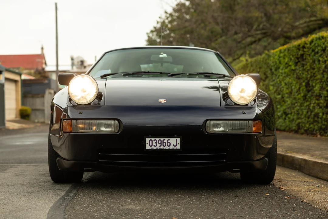 1990 Porsche 928 S4 - Image 10 of 31