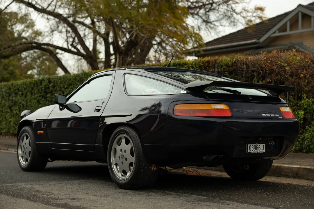 1990 Porsche 928 S4 - Image 7 of 31