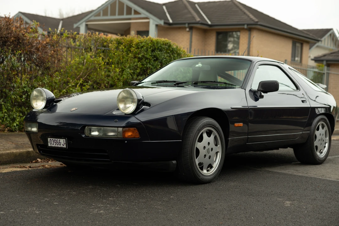 1990 Porsche 928 S4 - Image 9 of 31
