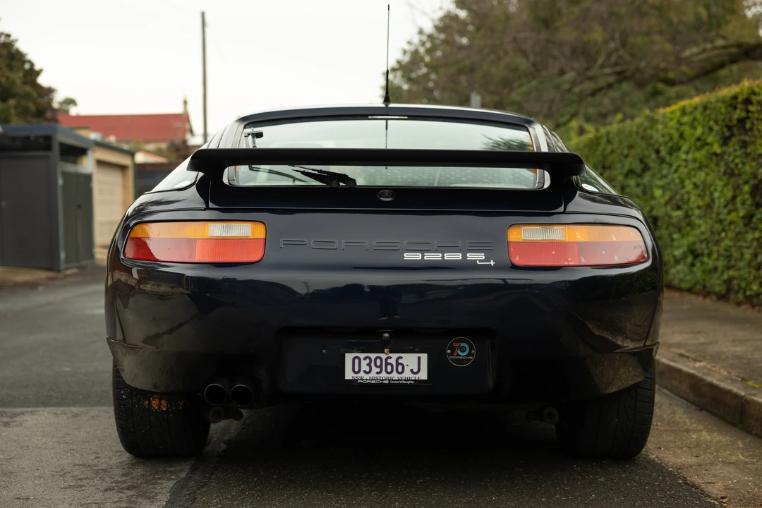 1990 Porsche 928 S4 - Image 6 of 31