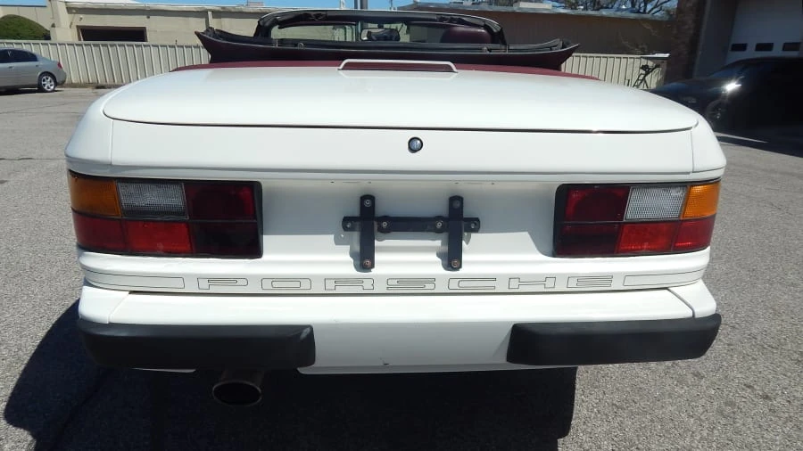 1990 Porsche 944 S2 - Image 8 of 11