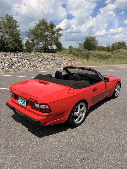 1990 Porsche 944 S2 - Image 7 of 25