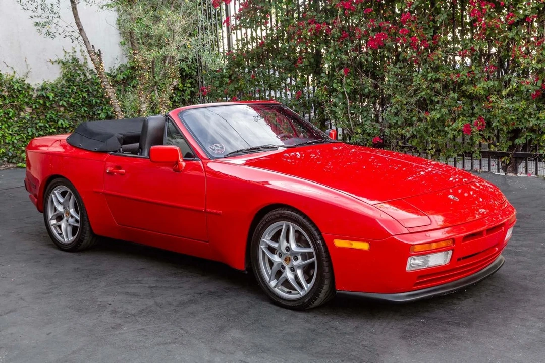 1990 Porsche 944 S2 - Image 13 of 29