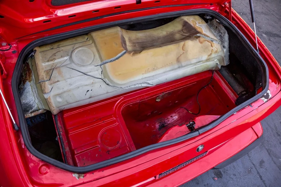 1990 Porsche 944 S2 - Image 7 of 27