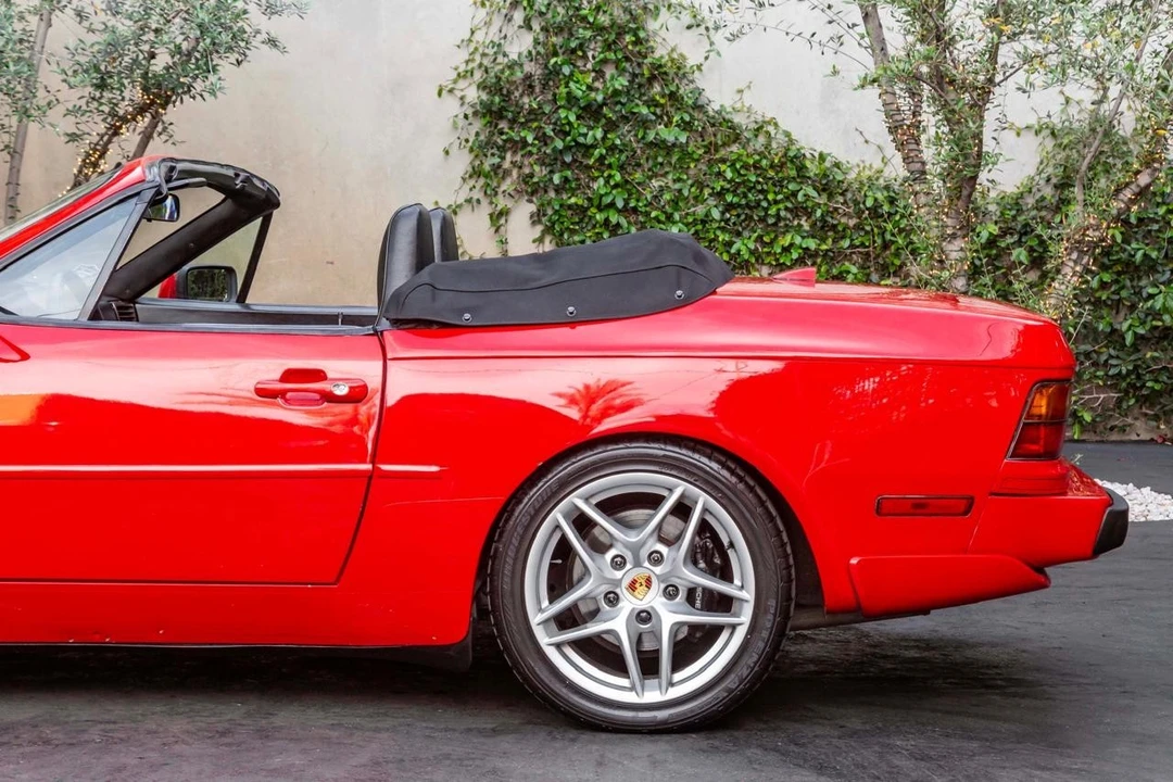 1990 Porsche 944 S2 - Image 23 of 29