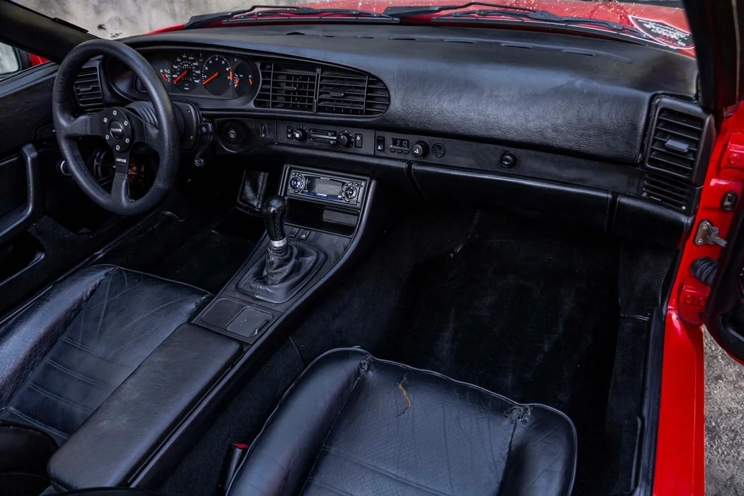 1990 Porsche 944 S2 - Image 16 of 29