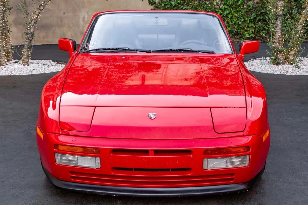 1990 Porsche 944 S2 - Image 7 of 29