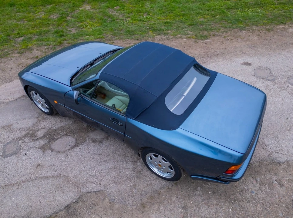 1990 Porsche 944 S2 - Image 22 of 30