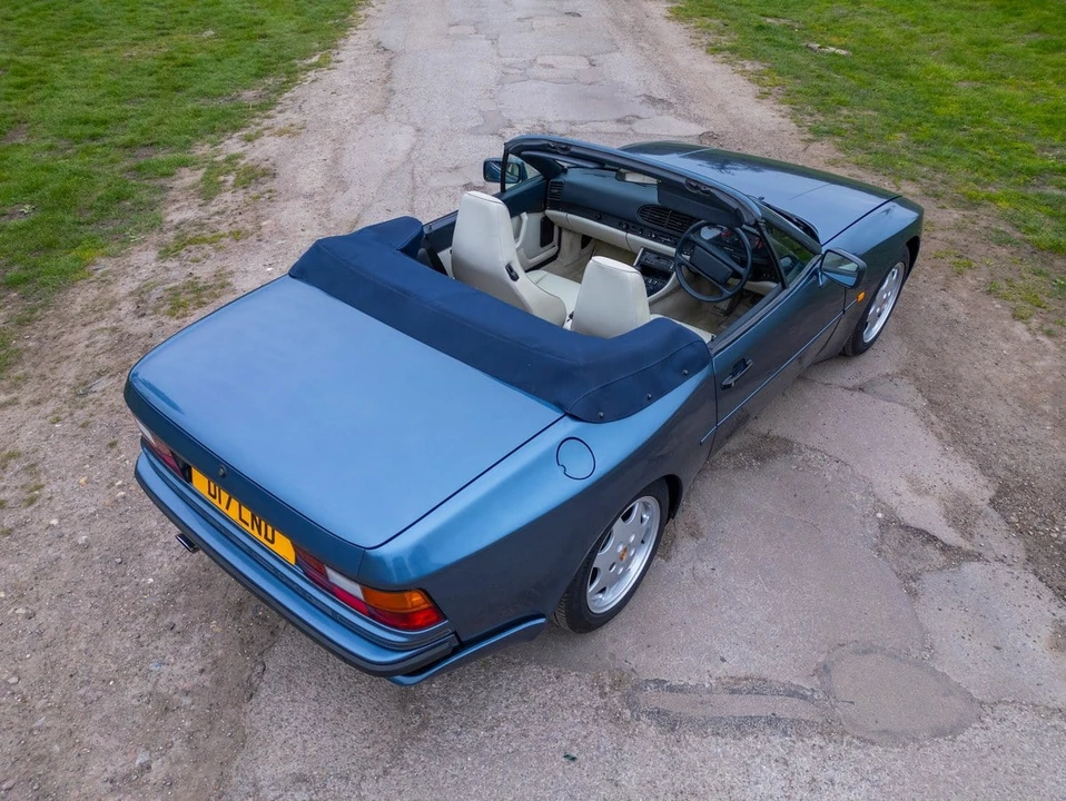 1990 Porsche 944 S2 - Image 15 of 30