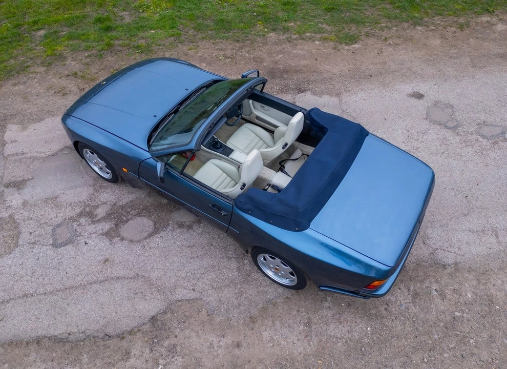 1990 Porsche 944 S2 - Image 19 of 30