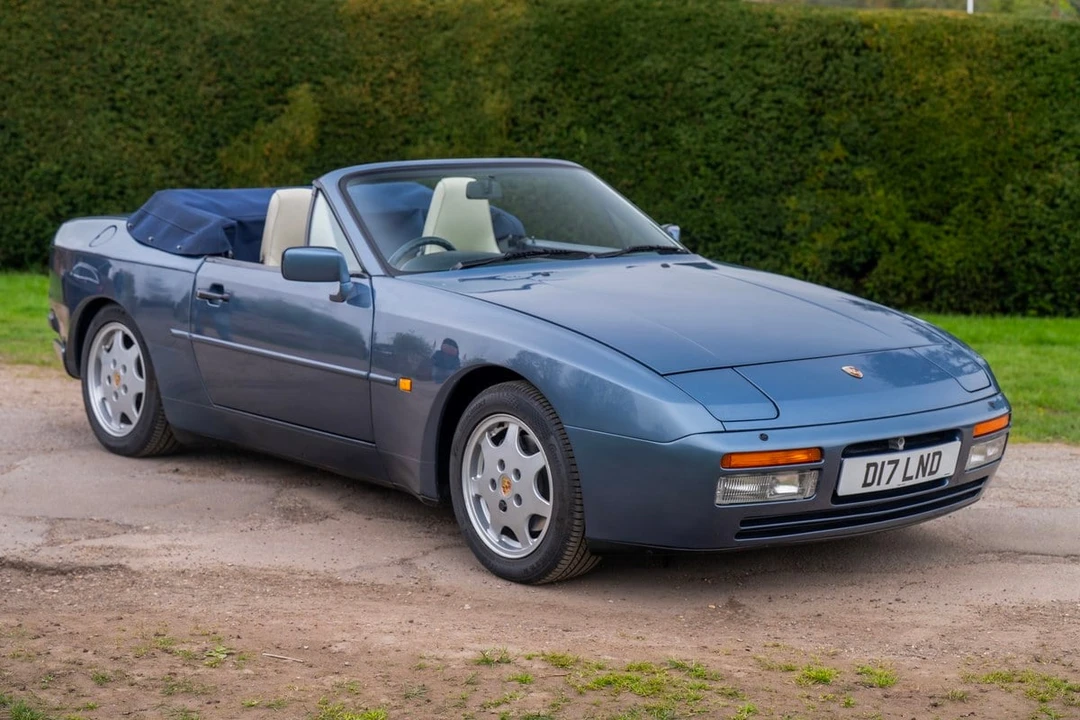 1990 Porsche 944 S2 - Image 2 of 30