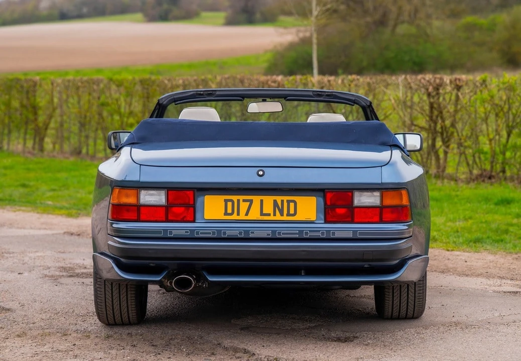 1990 Porsche 944 S2 - Image 9 of 30